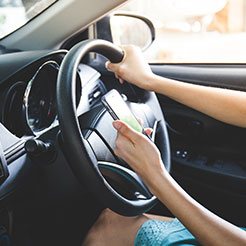 cellphone-driving